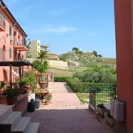 Welcoming In With Sea View 53 M² * Realmonte